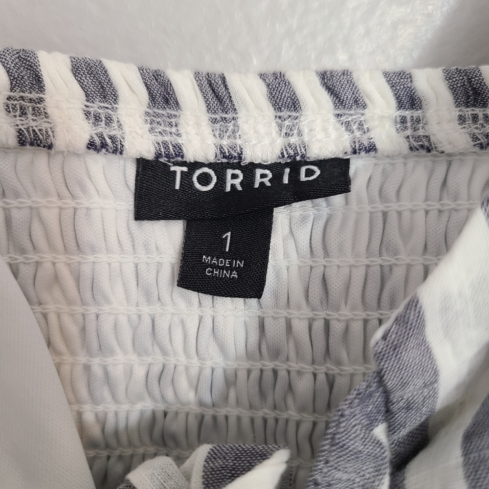 Torrid White Striped Cotton Blend Minimal Classic Peplum Front Tie Cami / Top 1X - Picture 3 of 8